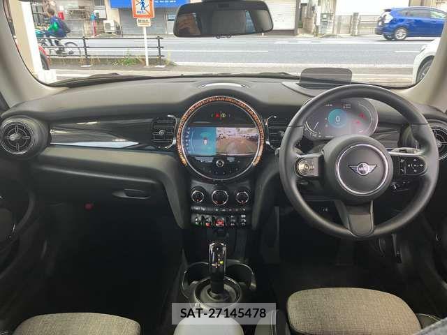 Bmw MINI 2023-02 7221744-1