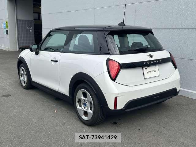 Bmw MINI 2024-08 7221752-17