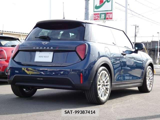 Bmw MINI 2025-09 7217893-1