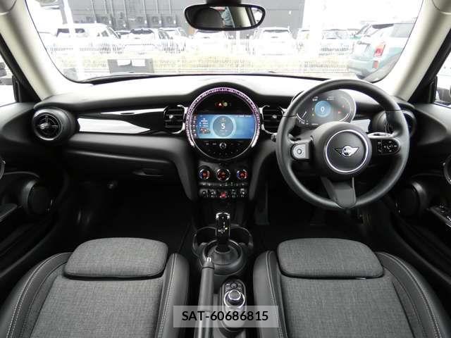 Bmw MINI 2021-11 7328373-2