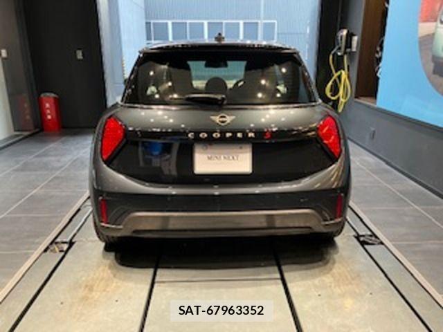 Bmw MINI 2026-01 7328368-5