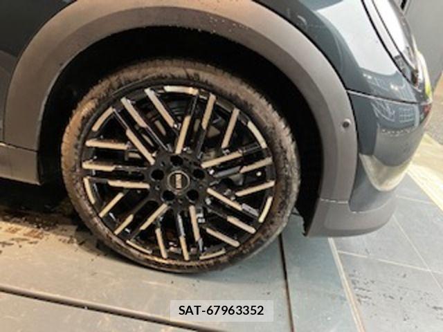 Bmw MINI 2026-01 7328368-8