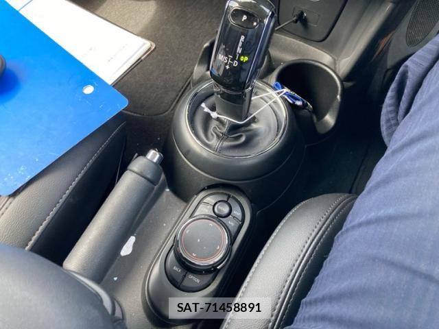 Bmw MINI 2019-02 7328384-25