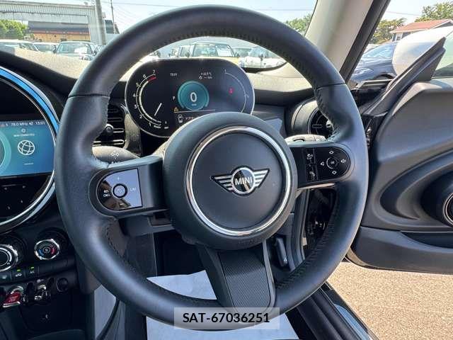 Bmw MINI 2022-09 7328372-13