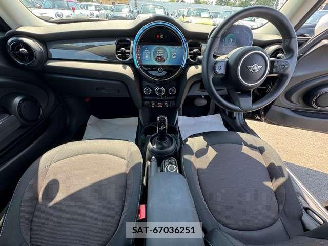 Bmw MINI 2022-09 7328372-1