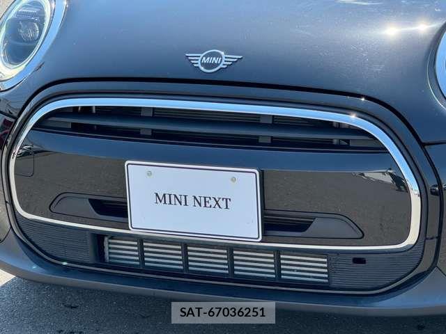 Bmw MINI 2022-09 7328372-6