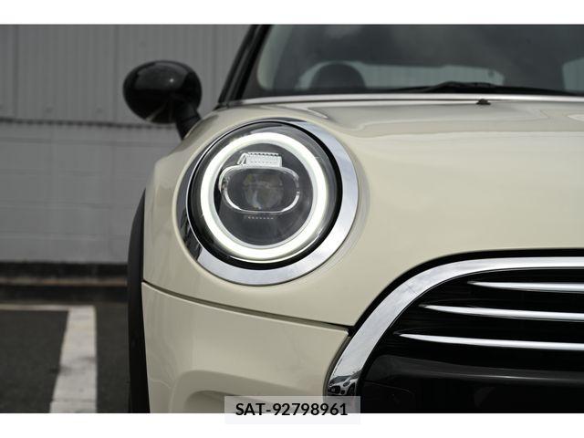 Bmw MINI 2018-06 7328379-9