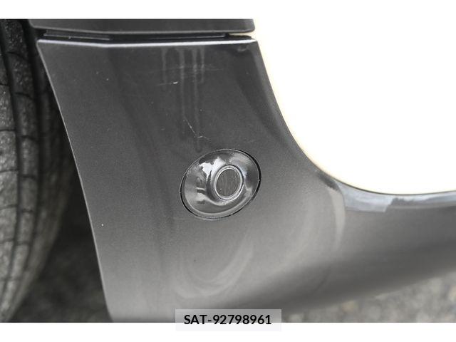 Bmw MINI 2018-06 7328379-12