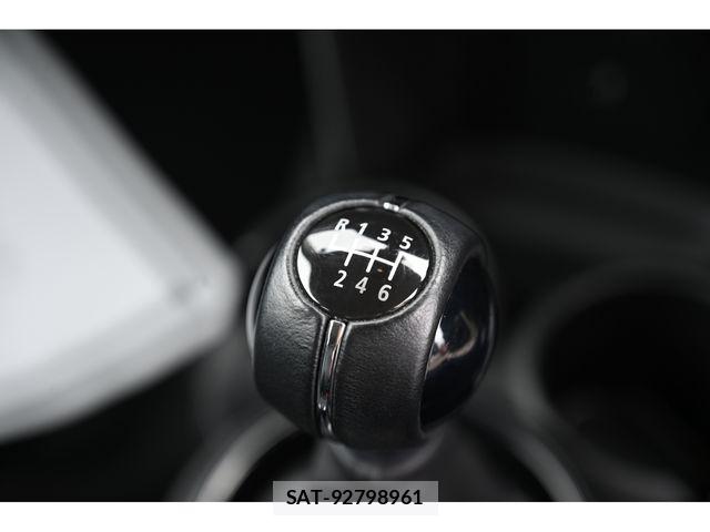 Bmw MINI 2018-06 7328379-23