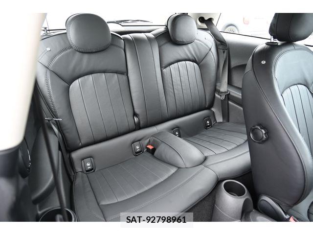Bmw MINI 2018-06 7328379-27