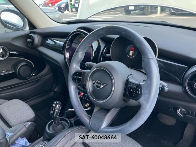 Bmw MINI 2022-03 7328376-12