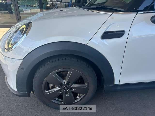 Bmw MINI 2023-05 7328369-4