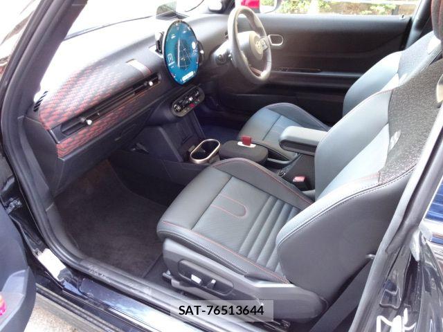 Bmw MINI 2026-02 7328370-12