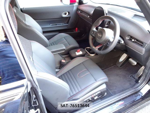 Bmw MINI 2026-02 7328370-14