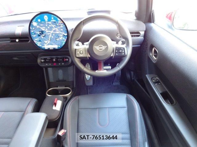 Bmw MINI 2026-02 7328370-1