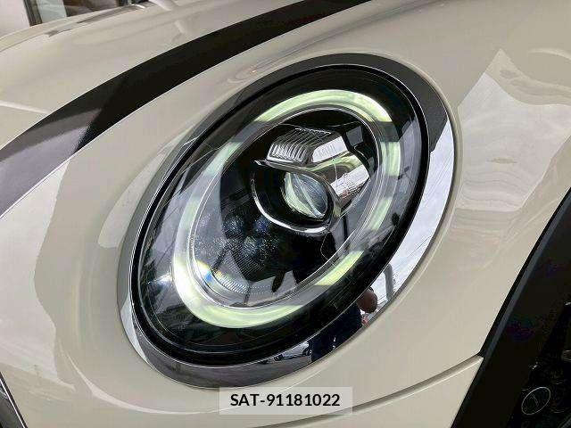 Bmw MINI 2019-08 7358748-19