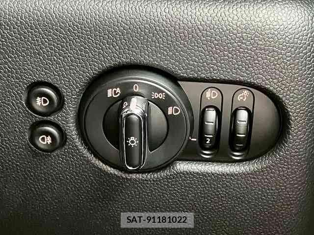 Bmw MINI 2019-08 7358748-8