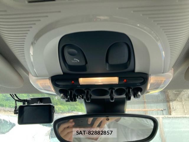 Bmw MINI 2021-08 7358747-18