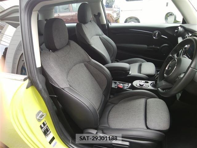 Bmw MINI 2023-12 7392870-13