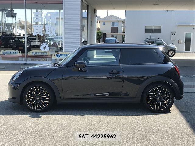 Bmw MINI 2024-11 7392871-6