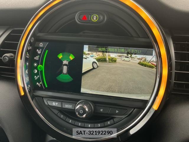 Bmw MINI 2020-08 7392878-17
