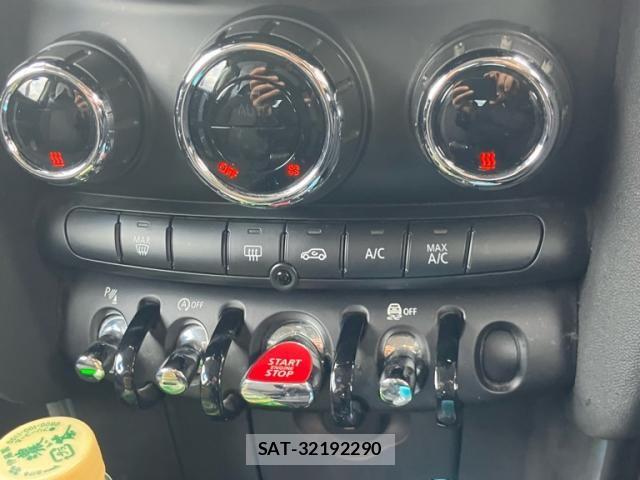 Bmw MINI 2020-08 7392878-18