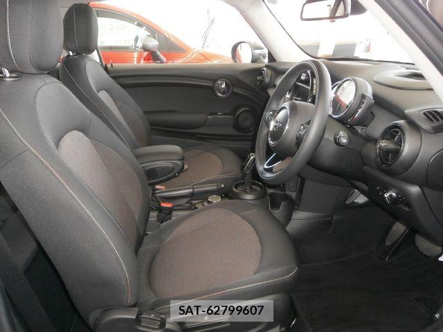 Bmw MINI 2018-10 7455798-9