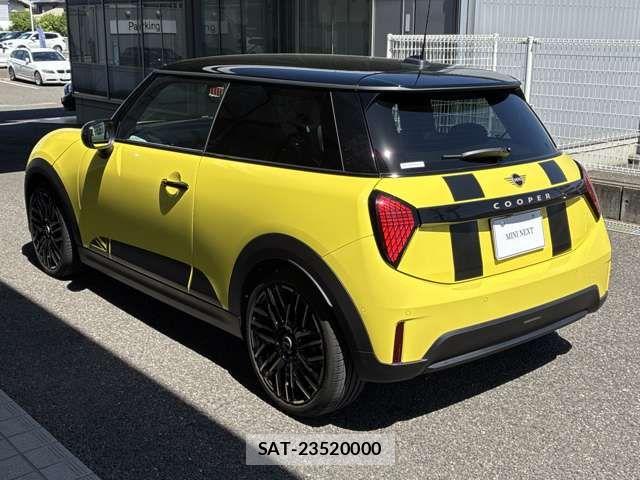 Bmw MINI 2025-07 7455795-3