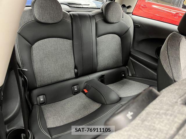 Bmw MINI 2023-03 7455796-4