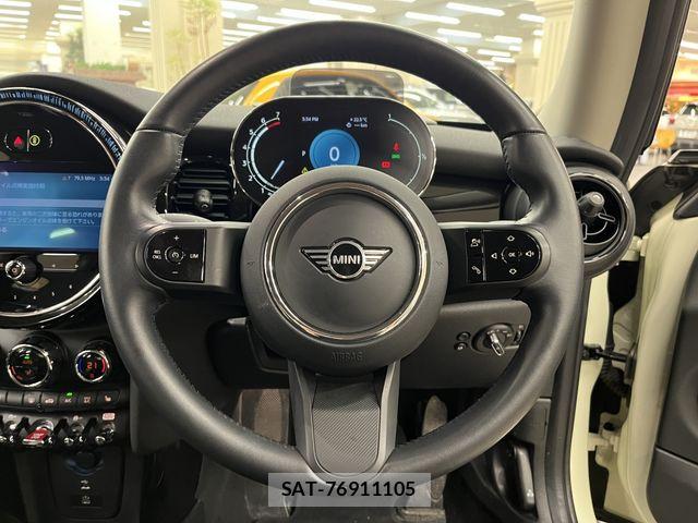 Bmw MINI 2023-03 7455796-7