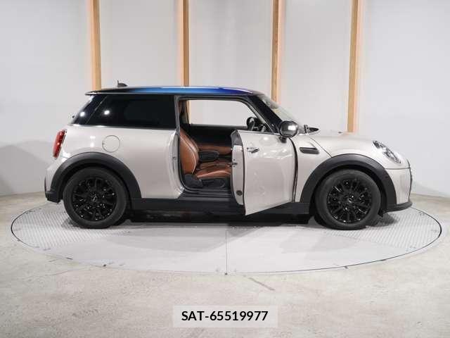 Bmw MINI 2021-06 7501517-23