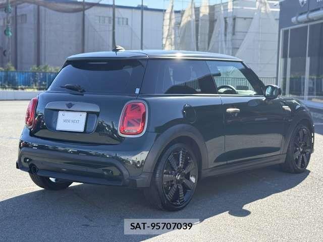 Bmw MINI 2023-06 7501515-18