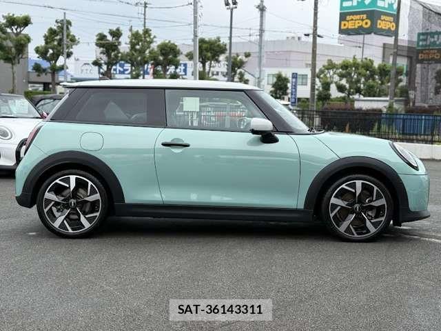 Bmw MINI 2024-09 7501513-17