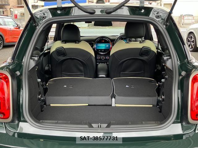 Bmw MINI 2023-05 7618085-12