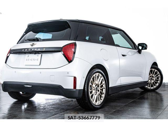 Bmw MINI 2024-07 7618084-11