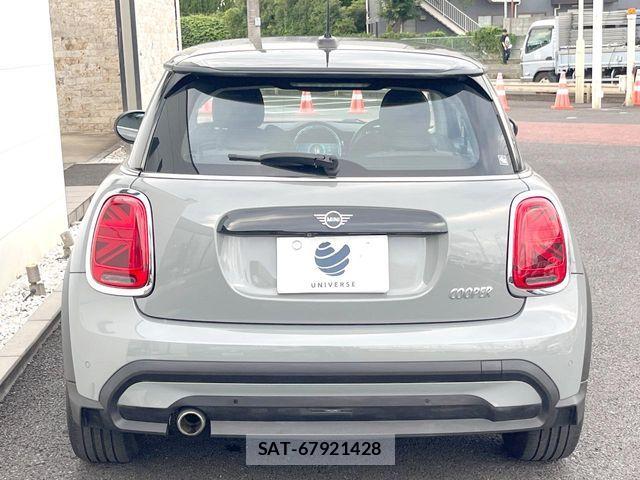 Bmw MINI 2022-06 7618086-15