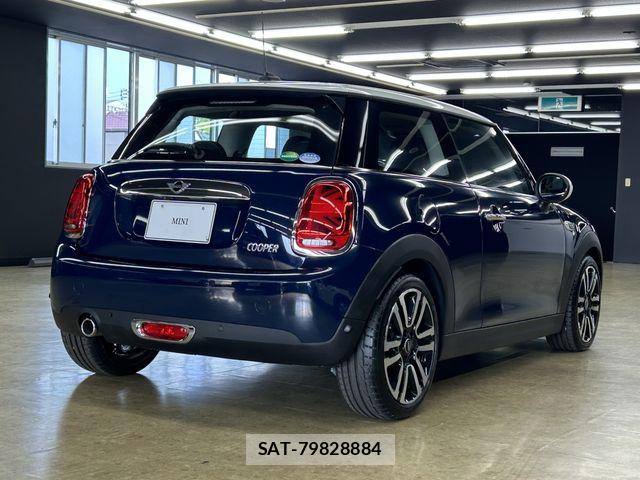 Bmw MINI 2019-05 7725676-11
