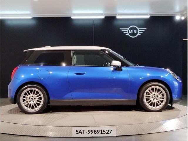 Bmw MINI 2024-06 7725669-5