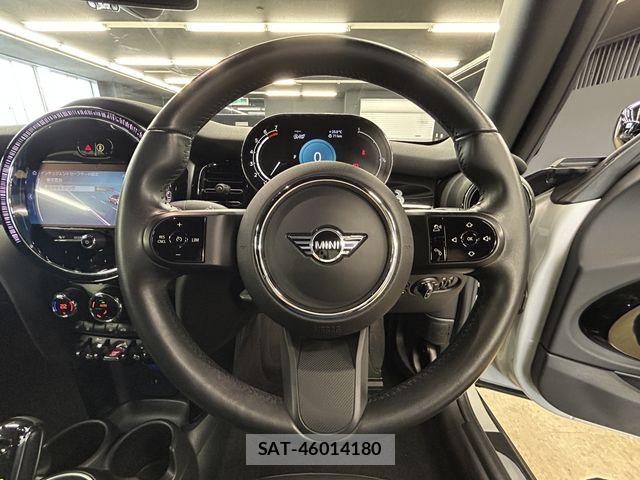 Bmw MINI 2022-07 7725670-4
