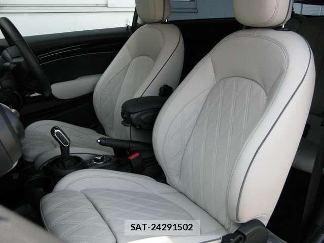 Bmw MINI 2023-03 7725675-11