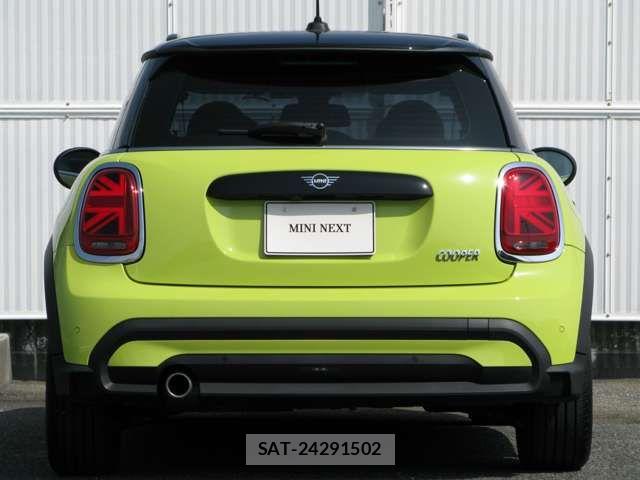 Bmw MINI 2023-03 7725675-5