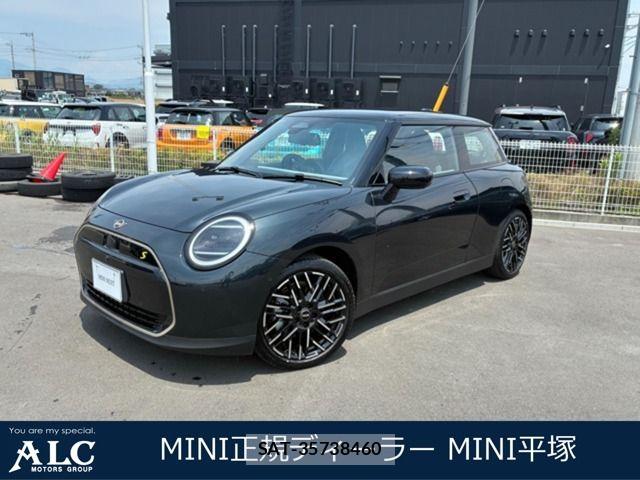 Bmw MINI 2024-08 7725663-0