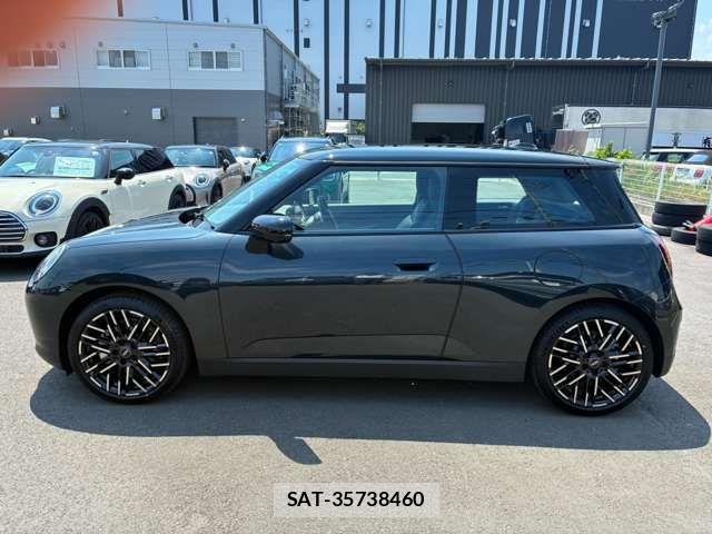 Bmw MINI 2024-08 7725663-7