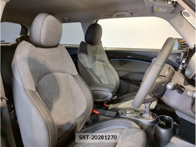 Bmw MINI 2023-10 7725674-10