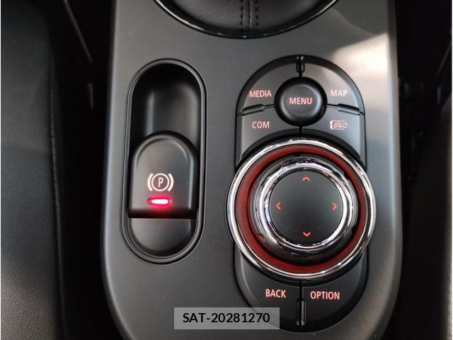 Bmw MINI 2023-10 7725674-15