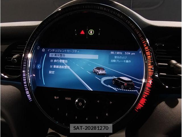 Bmw MINI 2023-10 7725674-22