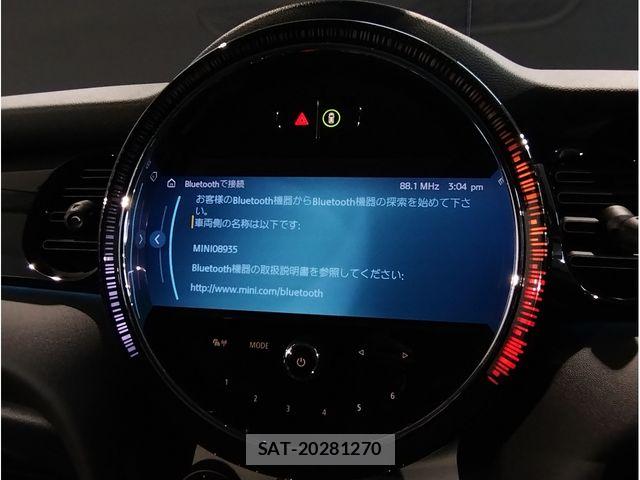 Bmw MINI 2023-10 7725674-23