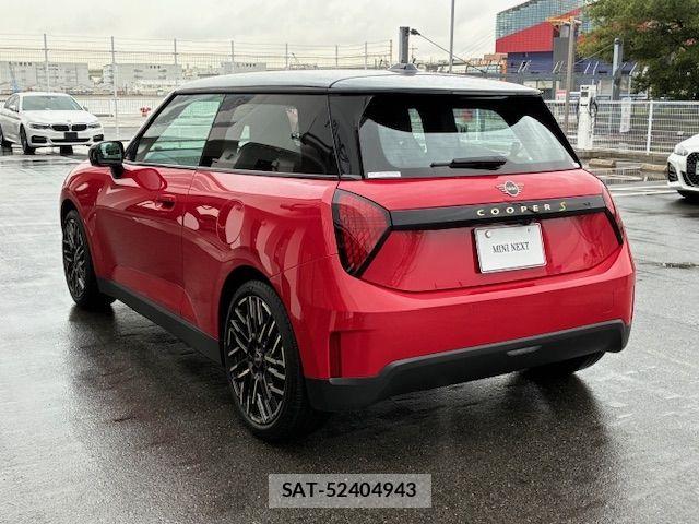 Bmw MINI 2025-09 7725668-4