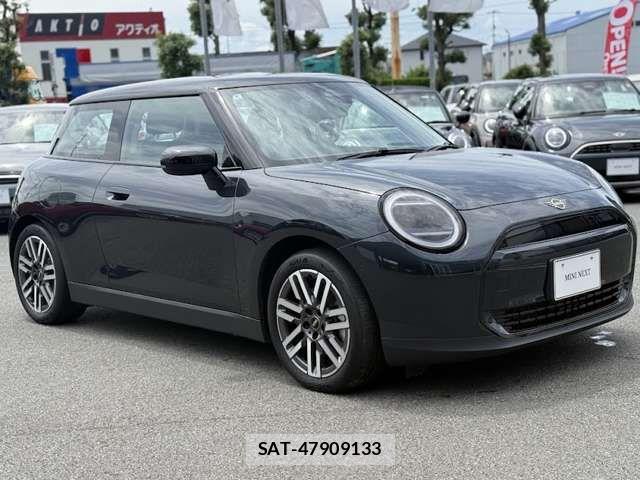 Bmw MINI 2024-08 7787029-12