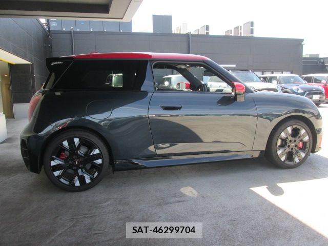 Bmw MINI 2025-04 7902958-16